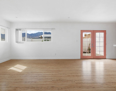 68080 Risueno Road - Photo Thumbnail 6