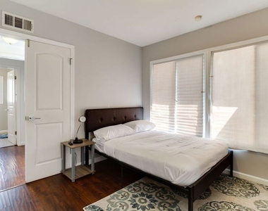 7553 Garden Grove Avenue - Photo Thumbnail 21