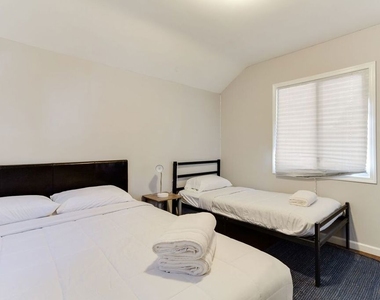 7553 Garden Grove Avenue - Photo Thumbnail 24
