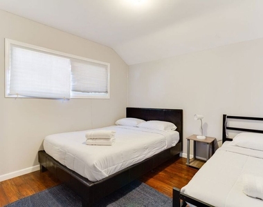 7553 Garden Grove Avenue - Photo Thumbnail 23