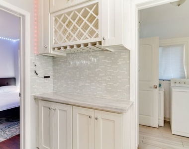 7553 Garden Grove Avenue - Photo Thumbnail 18
