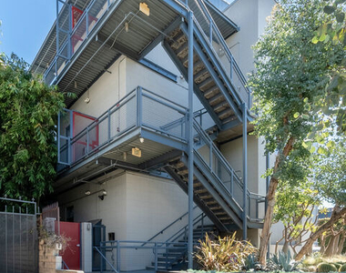 710 N Orlando Avenue - Photo Thumbnail 9