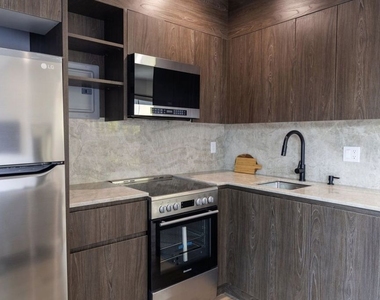 923 N Mariposa Avenue - Photo Thumbnail 11