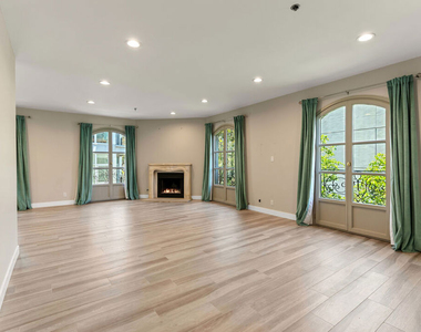 9249 Burton Way - Photo Thumbnail 21