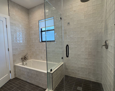 8587 1/2 Rugby Drive - Photo Thumbnail 12