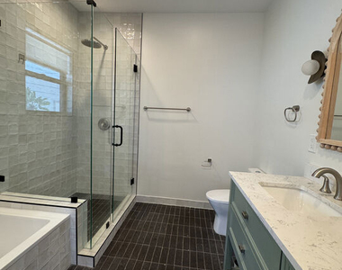 8587 1/2 Rugby Drive - Photo Thumbnail 11