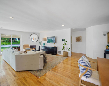 3085 Motor Avenue - Photo Thumbnail 17