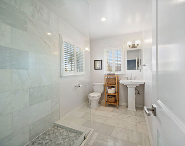 3085 Motor Avenue - Photo Thumbnail 27
