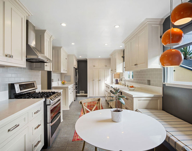 3085 Motor Avenue - Photo Thumbnail 12