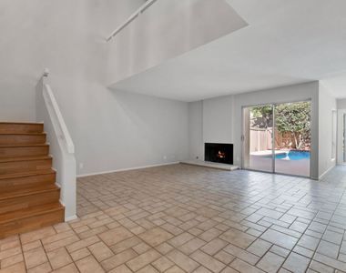 603 Racquet Club Lane - Photo Thumbnail 8