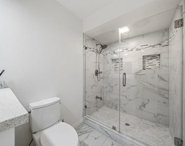 141 S Linden Drive - Photo Thumbnail 33