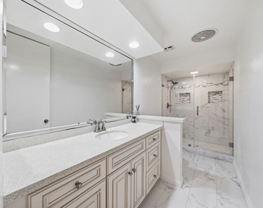 141 S Linden Drive - Photo Thumbnail 32