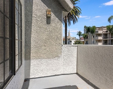 1931 Malcolm Avenue - Photo Thumbnail 6