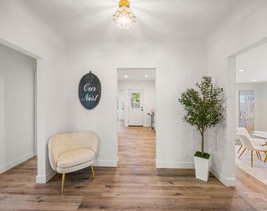 2621 Veteran Ave. Avenue - Photo Thumbnail 7