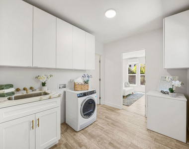2621 Veteran Ave. Avenue - Photo Thumbnail 17