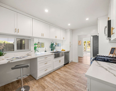 2621 Veteran Ave. Avenue - Photo Thumbnail 10
