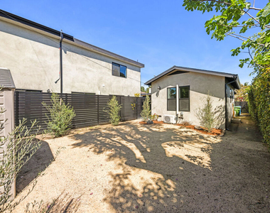 2621 Veteran Ave. Avenue - Photo Thumbnail 23
