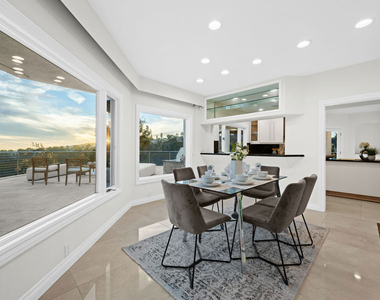 1121 Roberto Lane - Photo Thumbnail 7