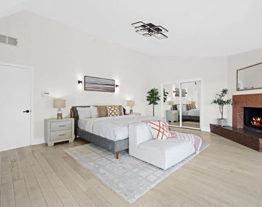1121 Roberto Lane - Photo Thumbnail 12