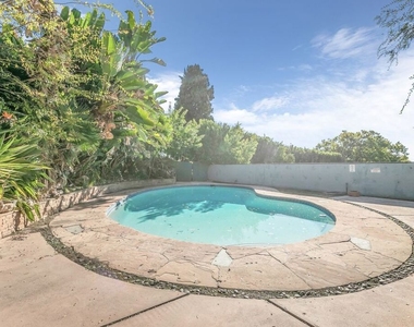1530 Valley View Road - Photo Thumbnail 47
