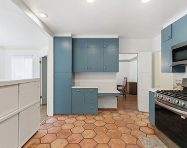 1530 Valley View Road - Photo Thumbnail 19
