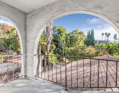 1530 Valley View Road - Photo Thumbnail 44