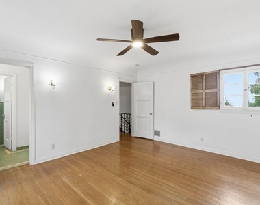 1530 Valley View Road - Photo Thumbnail 31