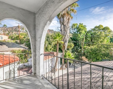 1530 Valley View Road - Photo Thumbnail 43