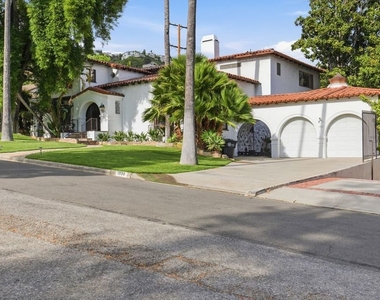 1530 Valley View Road - Photo Thumbnail 1