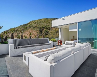 26122 Pacific Coast Highway - Photo Thumbnail 26