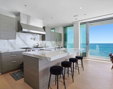 26122 Pacific Coast Highway - Photo Thumbnail 9