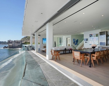 26122 Pacific Coast Highway - Photo Thumbnail 9