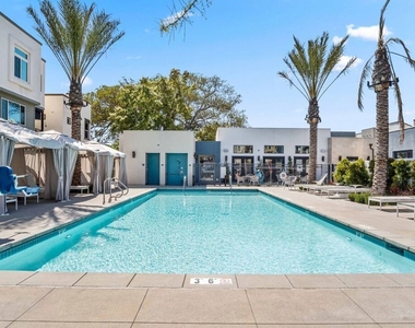 763 Sienna Way - Photo Thumbnail 38