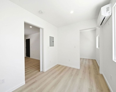 333 6th Avenue - Photo Thumbnail 16