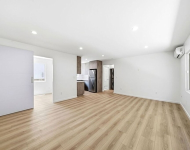 333 6th Avenue - Photo Thumbnail 14