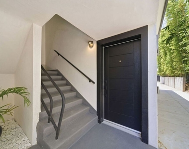 333 6th Avenue - Photo Thumbnail 18