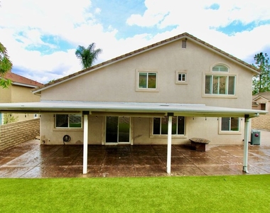 1124 Acapulco Avenue - Photo Thumbnail 39