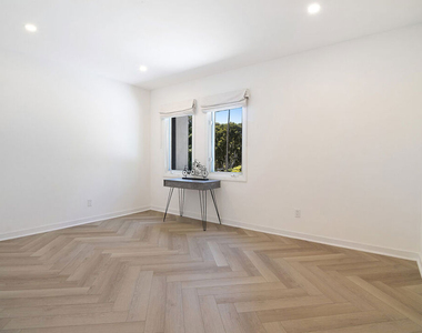 508 N Canon Drive - Photo Thumbnail 20