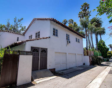 508 N Canon Drive - Photo Thumbnail 27