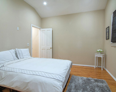 508 N Canon Drive - Photo Thumbnail 32