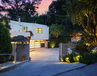 7700 Willow Glen Road - Photo Thumbnail 2