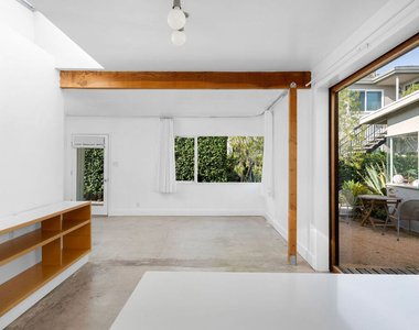 1819 Euclid Street - Photo Thumbnail 5
