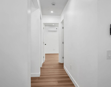 15559 Three Palms Street - Photo Thumbnail 8