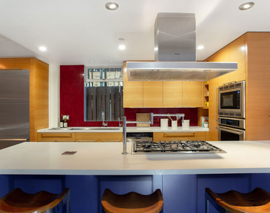 234 Grand Boulevard - Photo Thumbnail 6