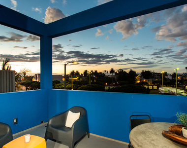 234 Grand Boulevard - Photo Thumbnail 2