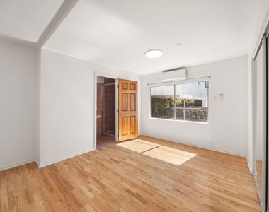 1538 N Mariposa Avenue - Photo Thumbnail 16