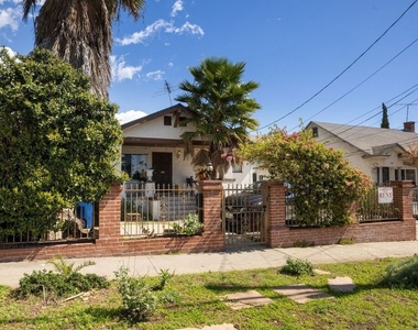 1538 N Mariposa Avenue - Photo Thumbnail 1
