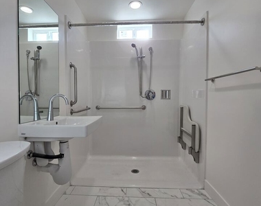 10829 Peach Grove Street - Photo Thumbnail 6
