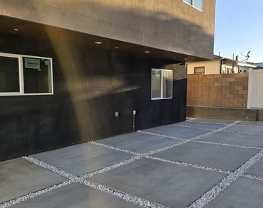 10829 Peach Grove Street - Photo Thumbnail 10