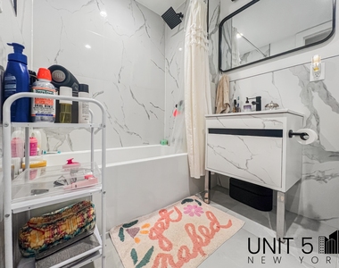 1467 Jefferson Avenue - Photo Thumbnail 7